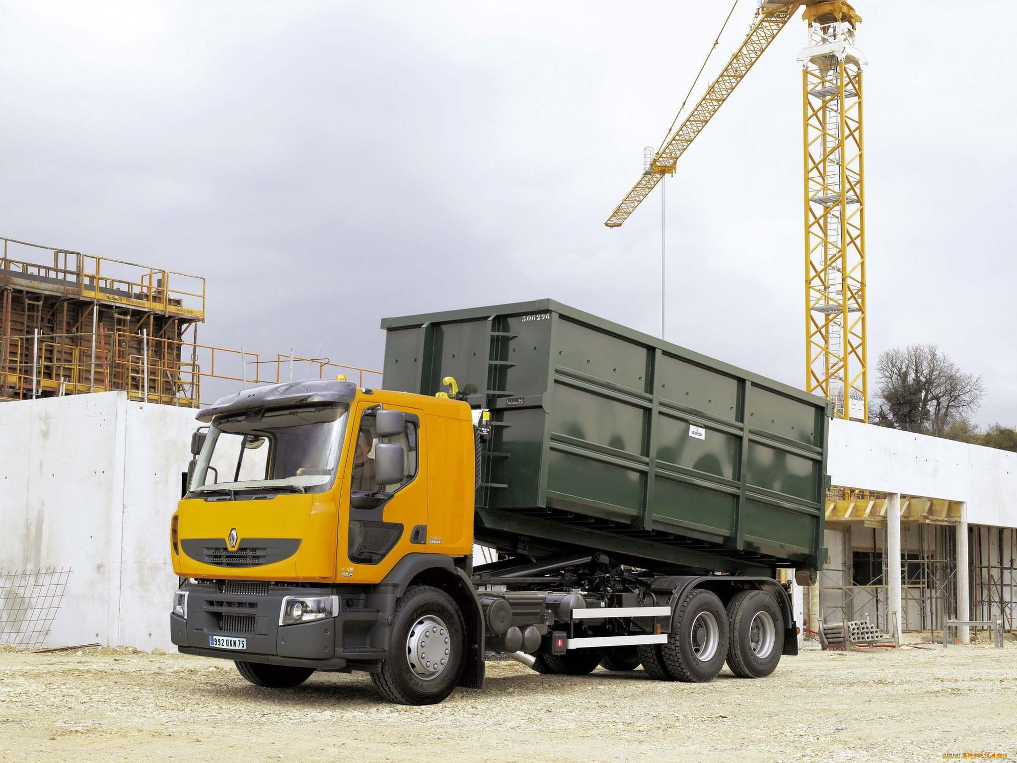 , renault, trucks